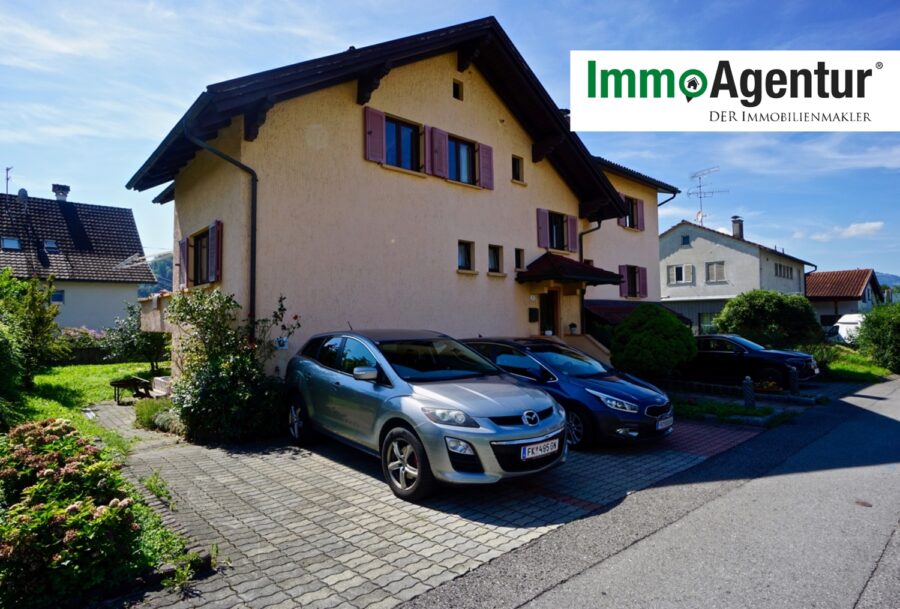 Sanierungsbedürftiges Einfamilienhaus mit großzügigem Grundstück in Götzis - Titelbild