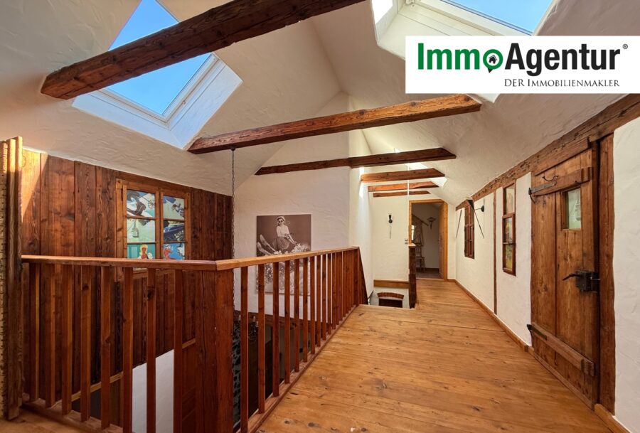 Alpiner Charme | Großzügig | Vielseitig | 7 Zimmer, 6773 Vandans, Maisonettewohnung
